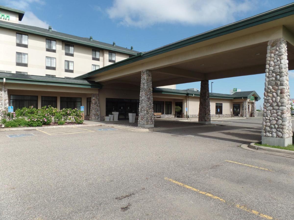 Holiday Inn Hotel & Suites Owatonna Bagian luar foto